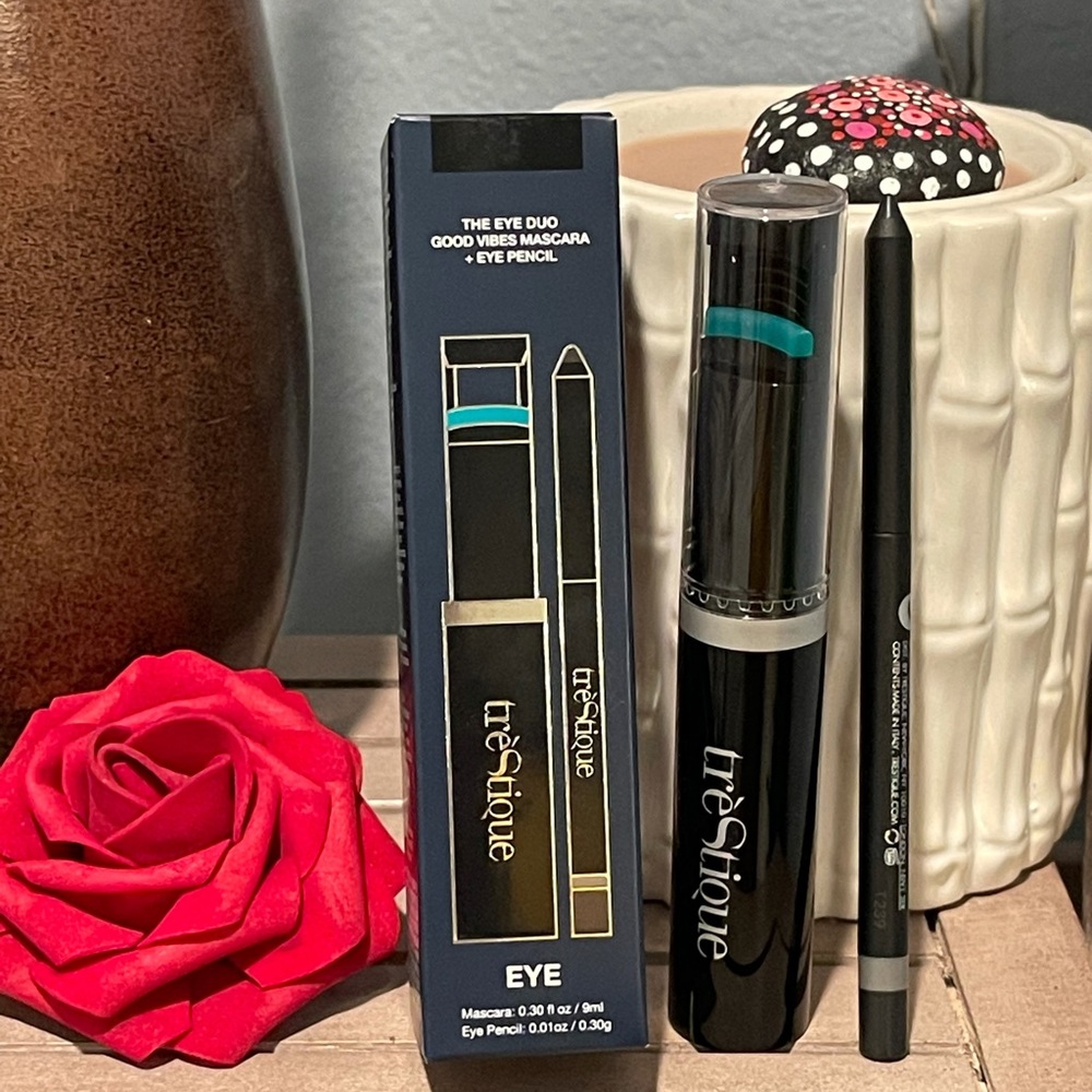 treStiQue Eye Duo Mascara, Eye Pencil & Curler - Picture 2 of 10